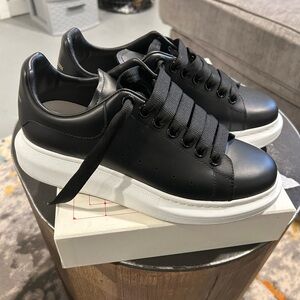 Alexander McQueen Sneakers
